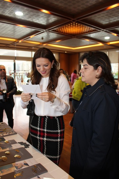 Le Bazar annuel de St Vincent de Paul Cornet Chehwan